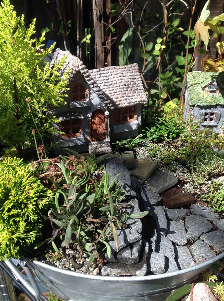 Image of Drystack Stonewall Garden.
